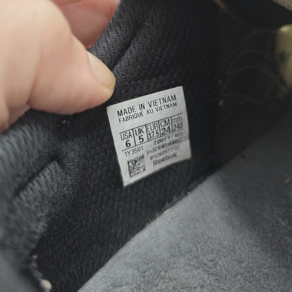 Reebok | Classic Leather Legacy 'Splatter Paint' utility beige sneakers WMS 7.5 - Picture 8 of 13